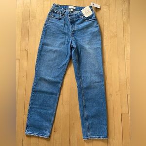 Abercrombie & Fitch, The Dad High Rise Jean, Curve Love Size 27/4R